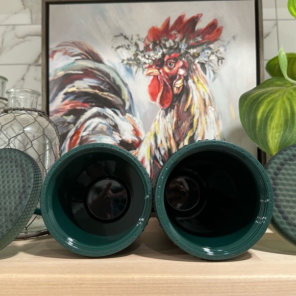 New! Green 2022 Starbucks Soft Touch Studded Tumblers 24oz & 16oz Matte Green - Picture 7 of 8